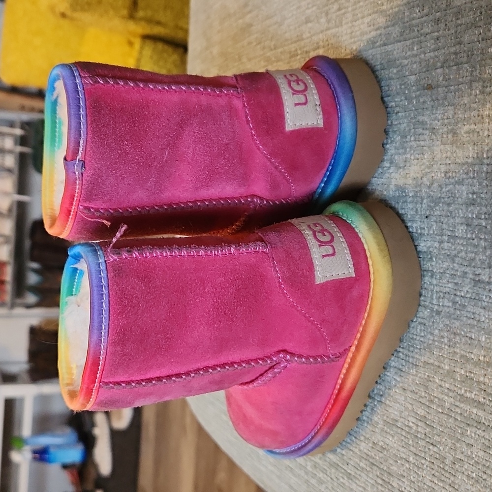 Girls UGGs